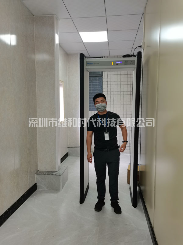 揭陽機(jī)場從我司（維和時代）采購METOR6S進(jìn)口金屬探測安檢門[圖文]